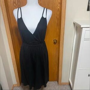 Cute black dress size large
